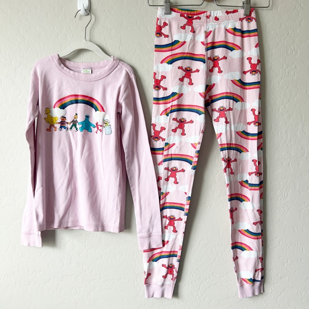 Hanna Andersson x Sesame Street Girls Rainbow Elmo Organic Cotton Pajama Set 12‎